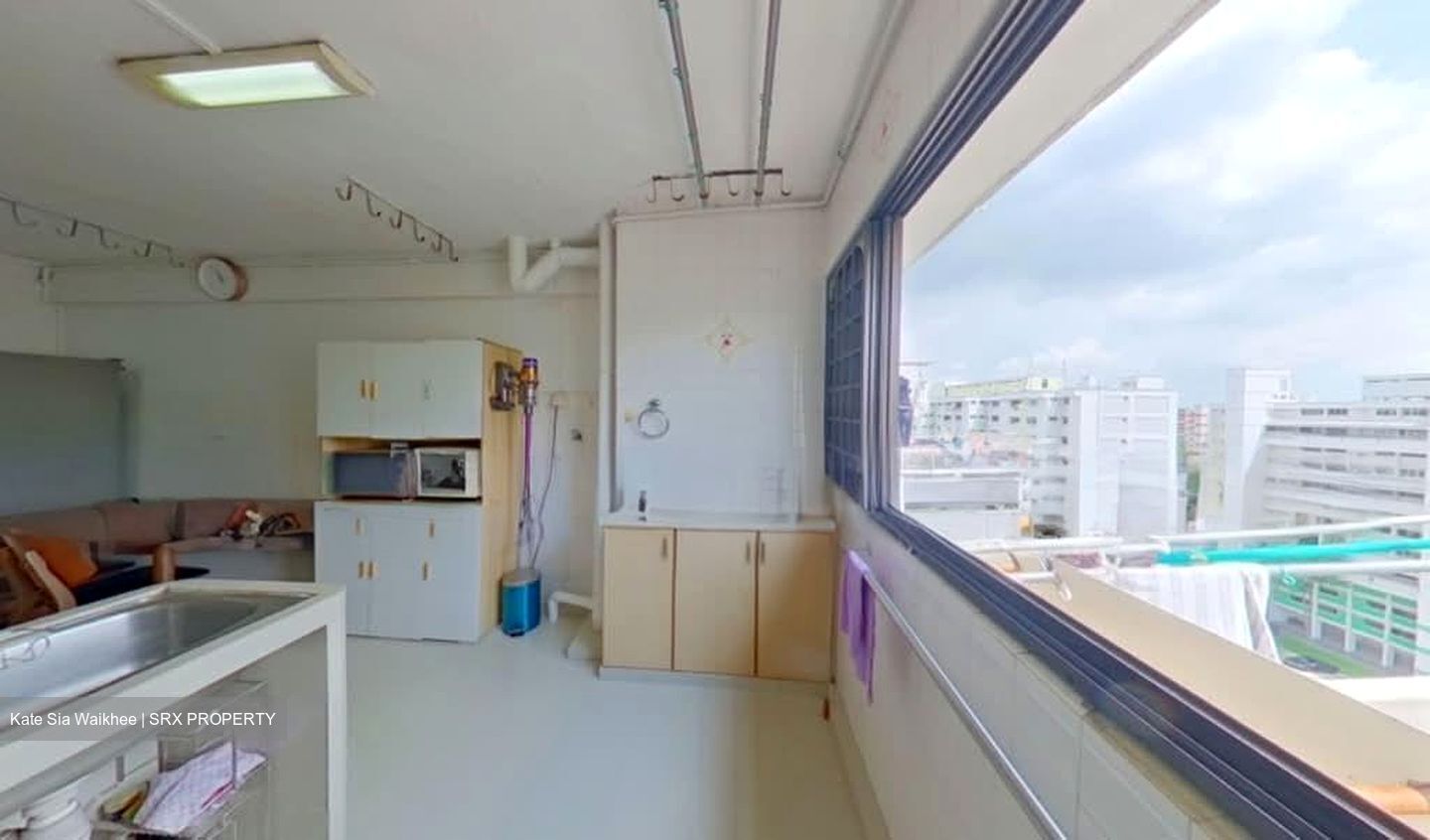 Hougang Avenue 10 (Hougang),  #560571761